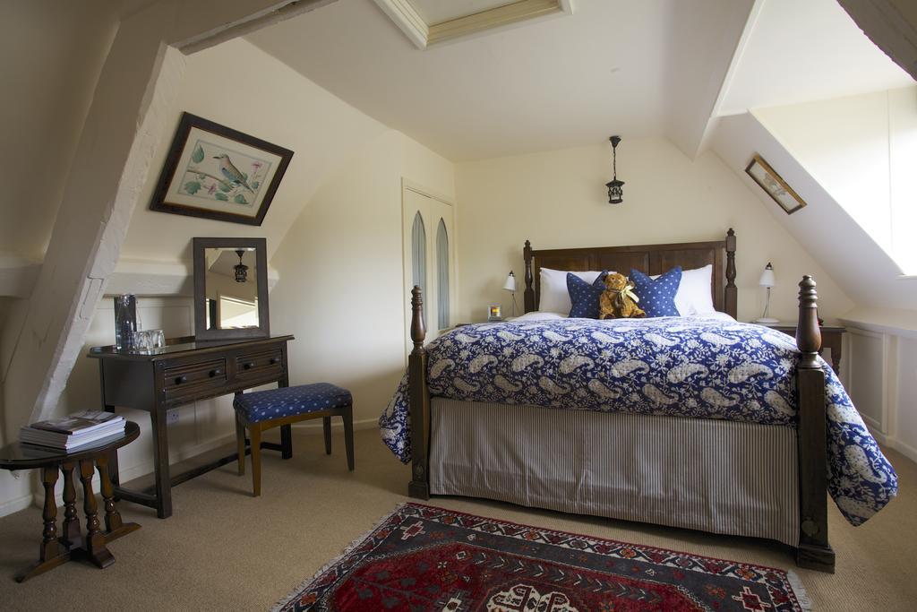 The Manor House Hotel Moreton-in-Marsh Exterior photo